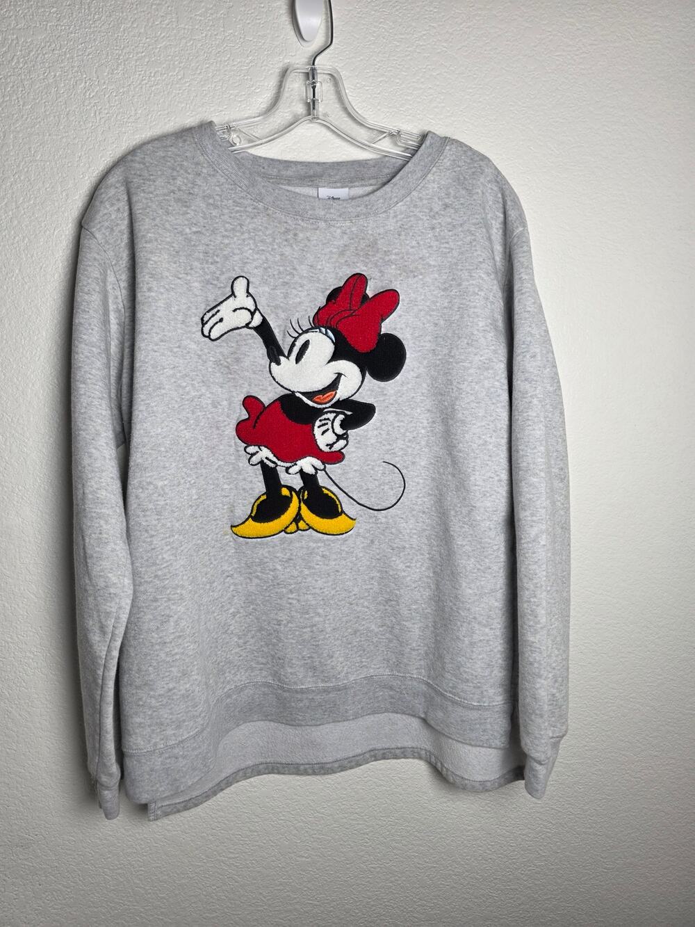 Disney Minnie Mouse Chenille Appliqué Sweatshirt Grey Heather High-Low Hem XL